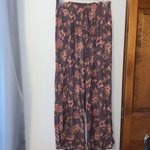 Wide Leg/Flowy Floral Pants